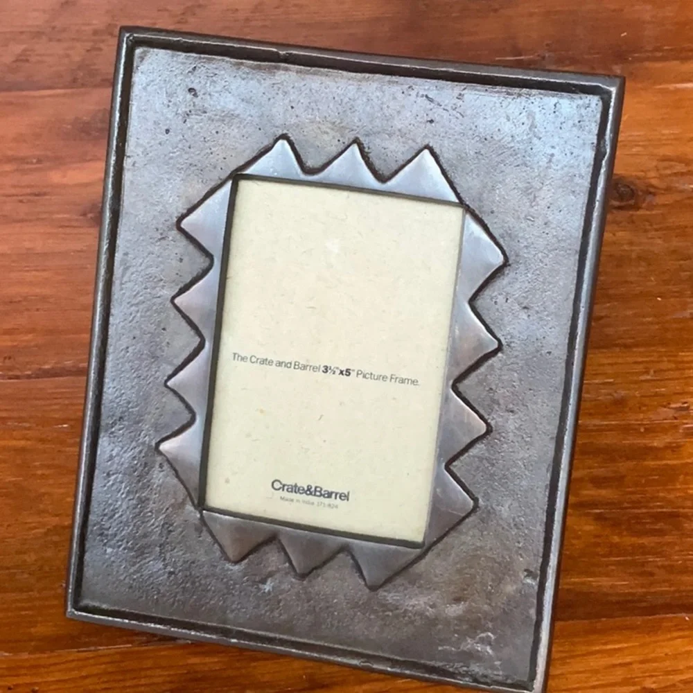 Crate&Barrel nwot metal